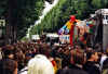 Gay pride Paris 2000 12.jpg (32790 octets)